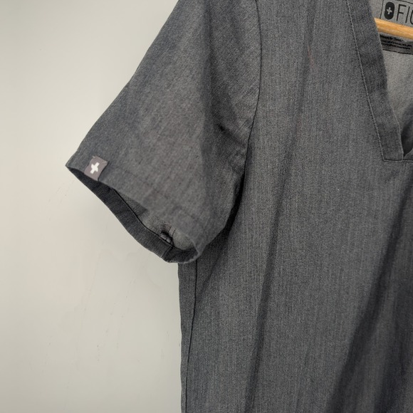 FIGS Scrubs Set Size Small Top Pants Charcoal Grey Technical Collection READ - Picture 7 of 13